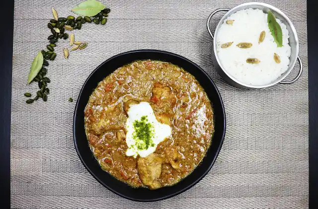 Indisches Hähnchen Pistazien Curry